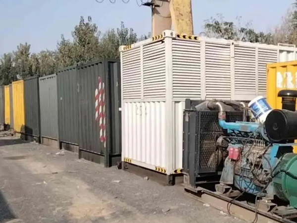 漯河200KW柴油发电机机组每小时油耗是多少?